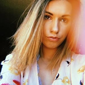 Meet your Posher, Lexie